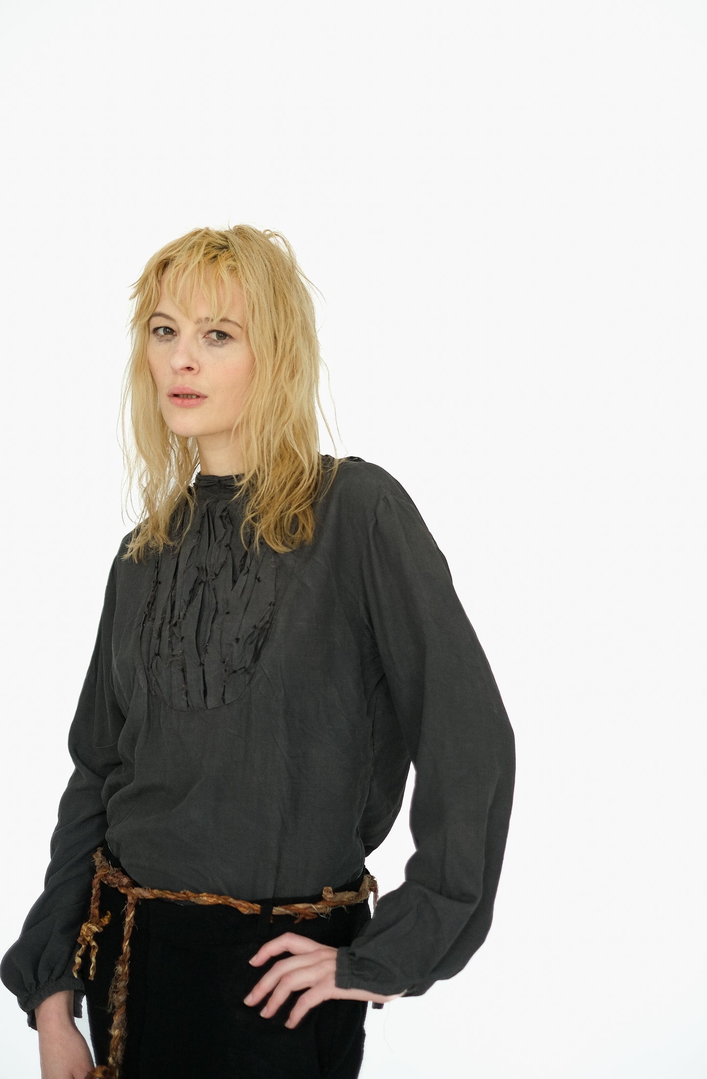 Tattered Yolk Blouse, Toner Black