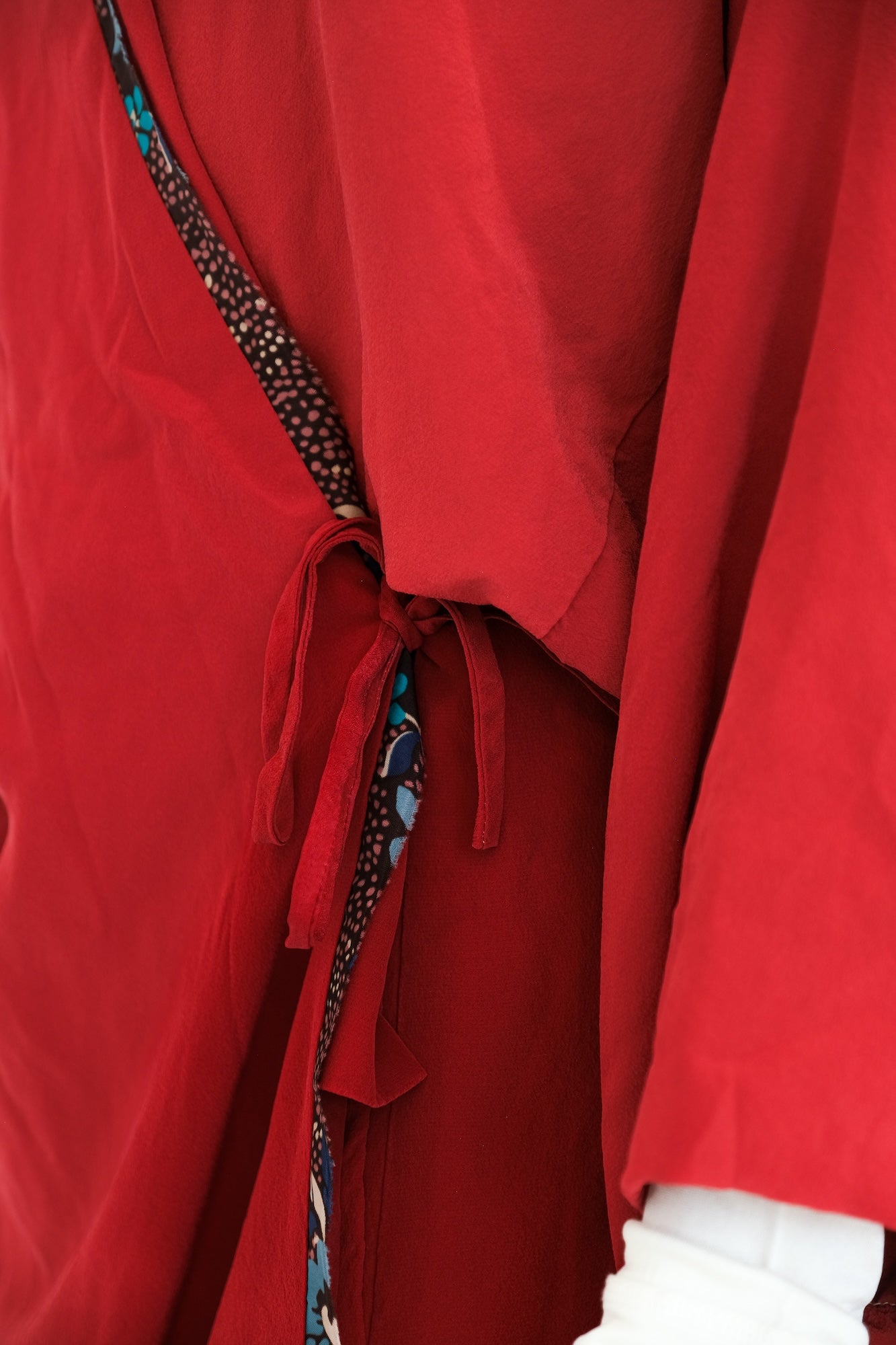 Double Kimono, Crimson